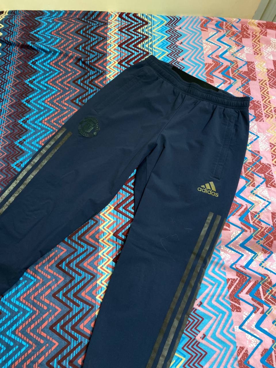 Adidas sweatpants logo Adidas Y2K sportwear Vintage Size US 28 / EU 44 - 8 Thumbnail
