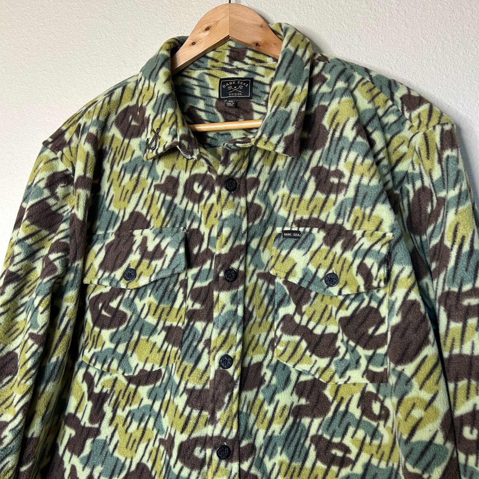 Urban Outfitters Dark Seas Mens Shirt Zulu Fleece Camo Outdoor Size XL Size US XL / EU 56 / 4 - 4 Thumbnail