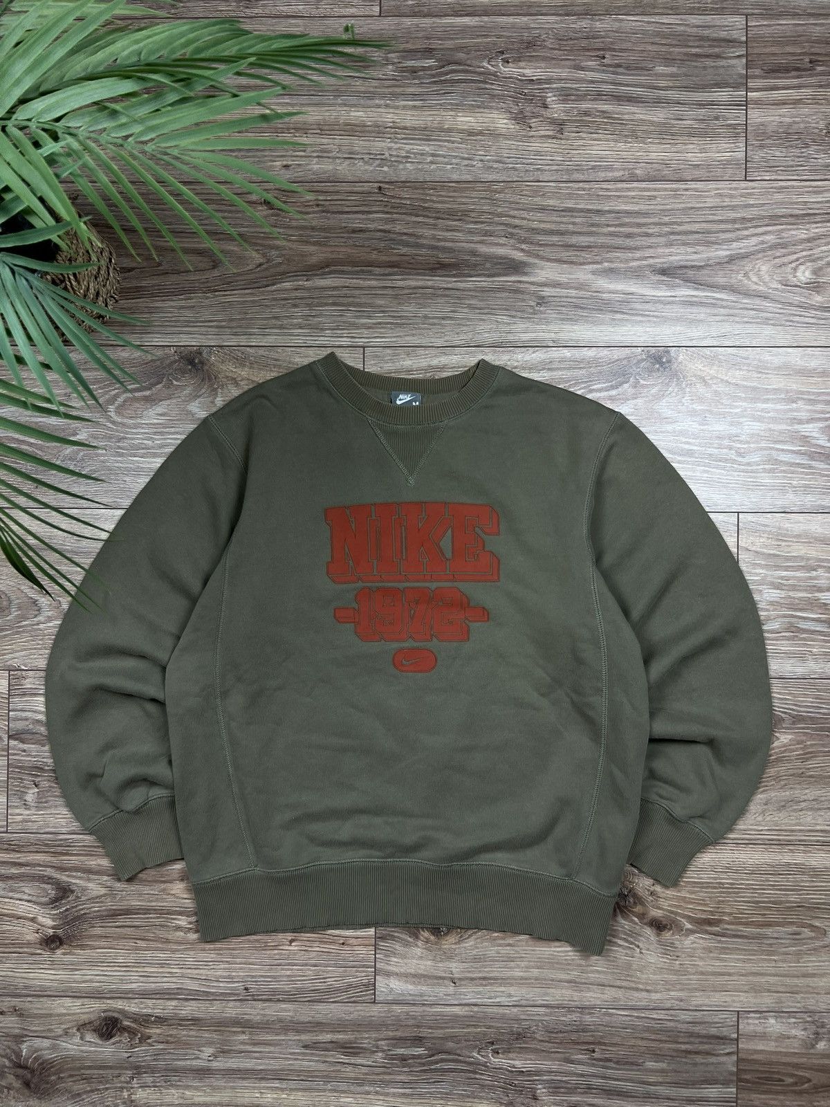 Nike 00s Nike Big Logo Vintage Y2K Oversized Retro Sweatshirt Size US M / EU 48-50 / 2 - 1 Thumbnail