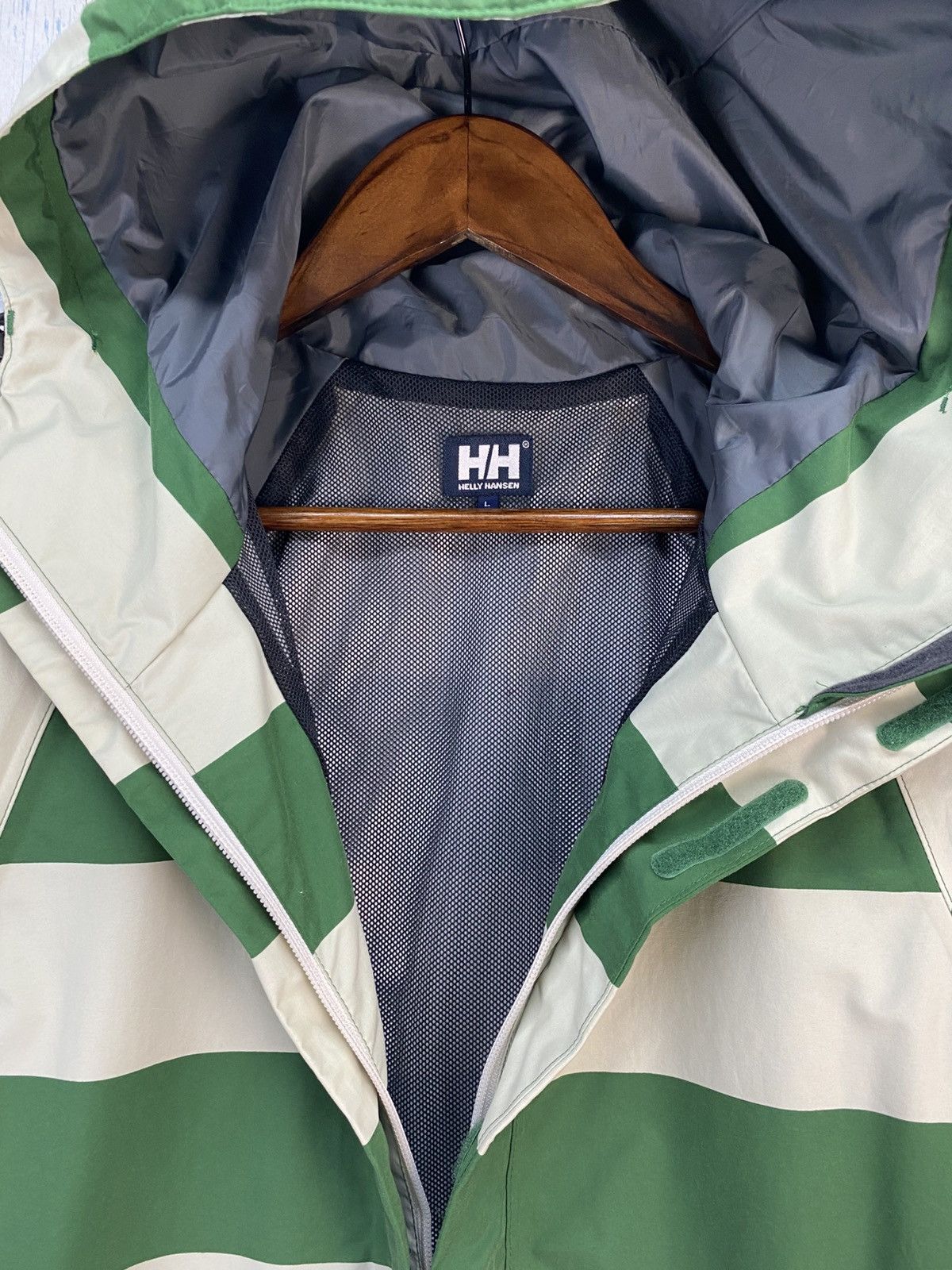 Helly Hansen Helly Hansen Hoodie Light Jacket Size US L / EU 52-54 / 3 - 8 Thumbnail