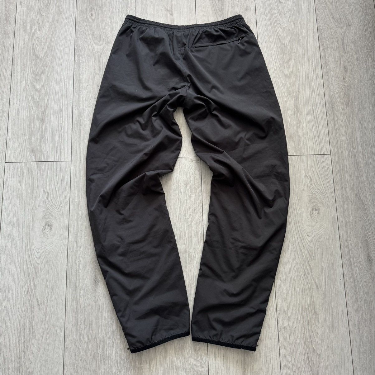 Nike Vintage nike track pants y2k gorpcore sweatpants parachute Size US 30 / EU 46 - 3 Thumbnail