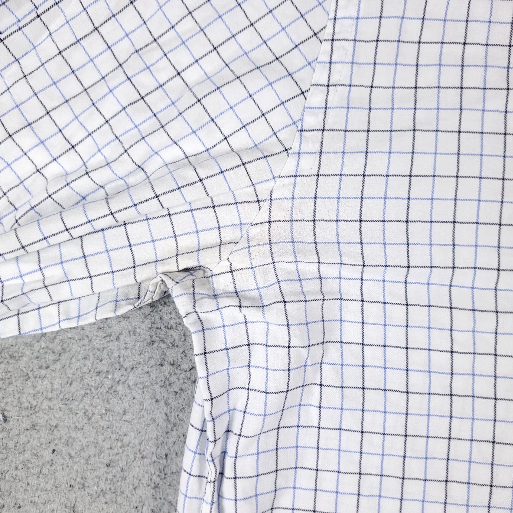 Tommy Hilfiger Tommy Hilfiger Shirt Mens 15.5 White Blue Check Dress Button Up Short Sleeve Size 40R - 3 Thumbnail