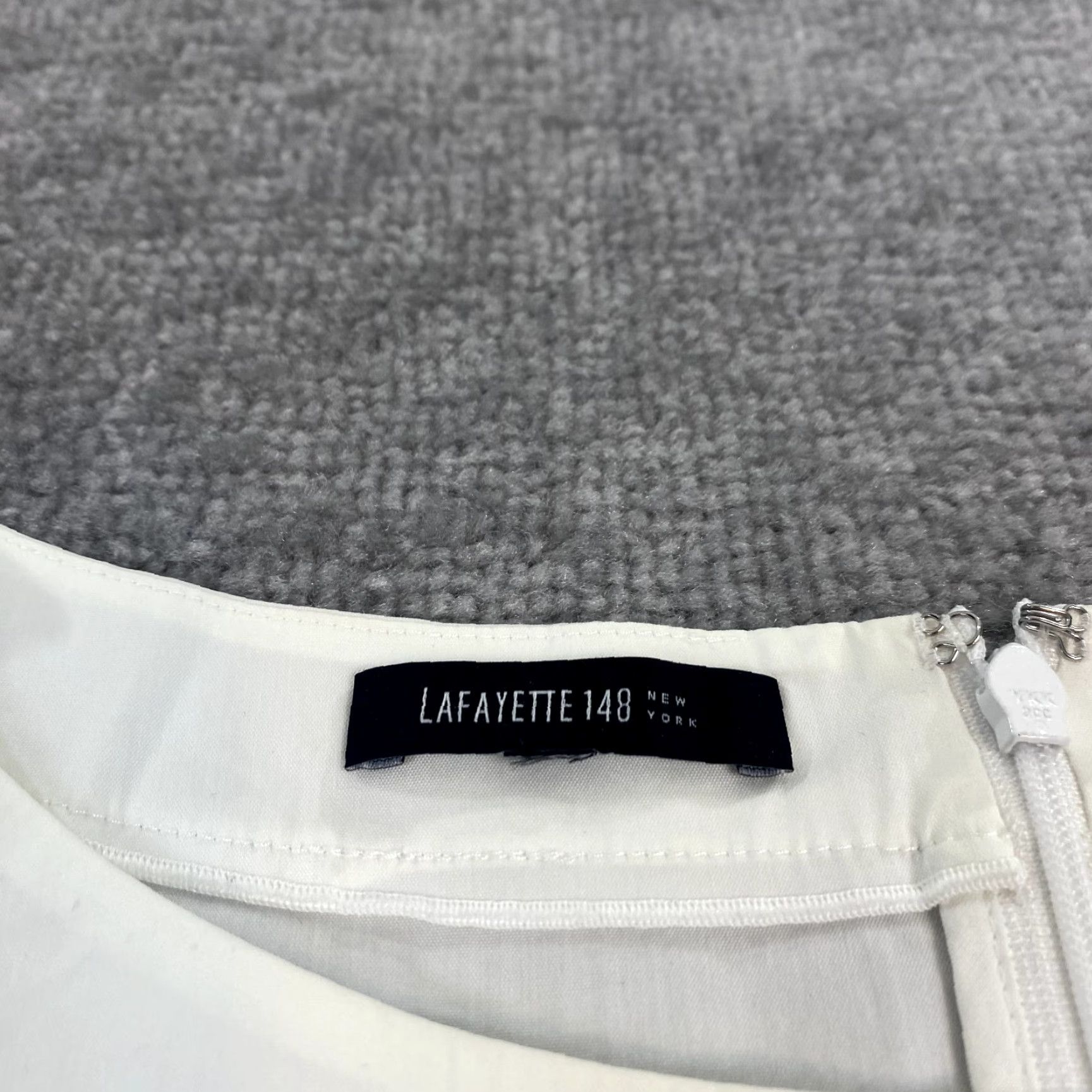 Vintage Lafayette 148 New York Shirt Womens M/L White Back Zip Sleeveless Sheer Lightweight Top Size M / US 6-8 / IT 42-44 - 3 Thumbnail