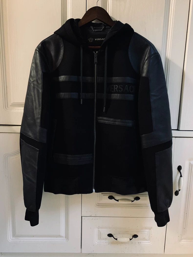 Versace Versace Main line leather jacket jacket Size US M / EU 48-50 / 2 - 1 Thumbnail