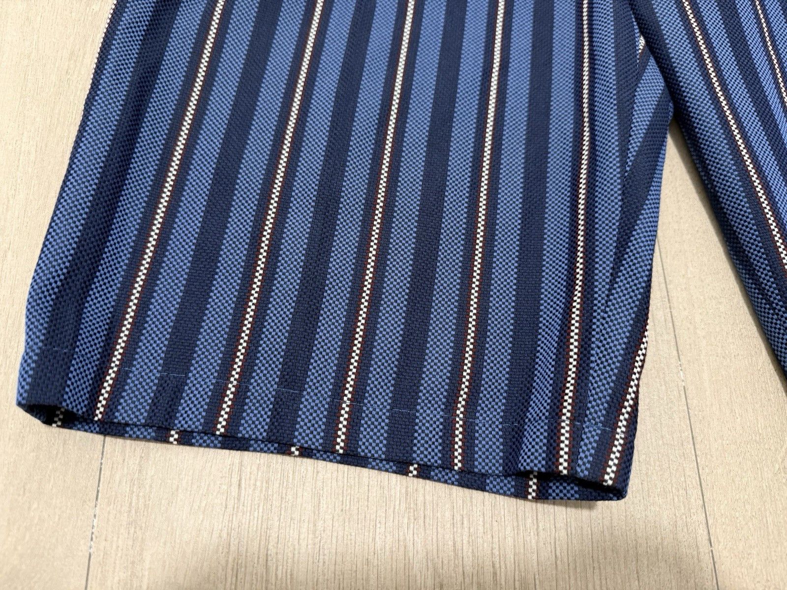 Burberry DDP Womens Burberry Stripped Shorts size IT-42 / US-8 Size 28" / US 6 / IT 42 - 7 Thumbnail