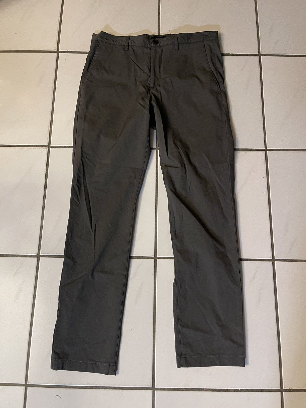 Theory Theory Men’s 31 Gray Zaine SW Neoteric Stretch Chino Pants Size US 31 - 1 Thumbnail