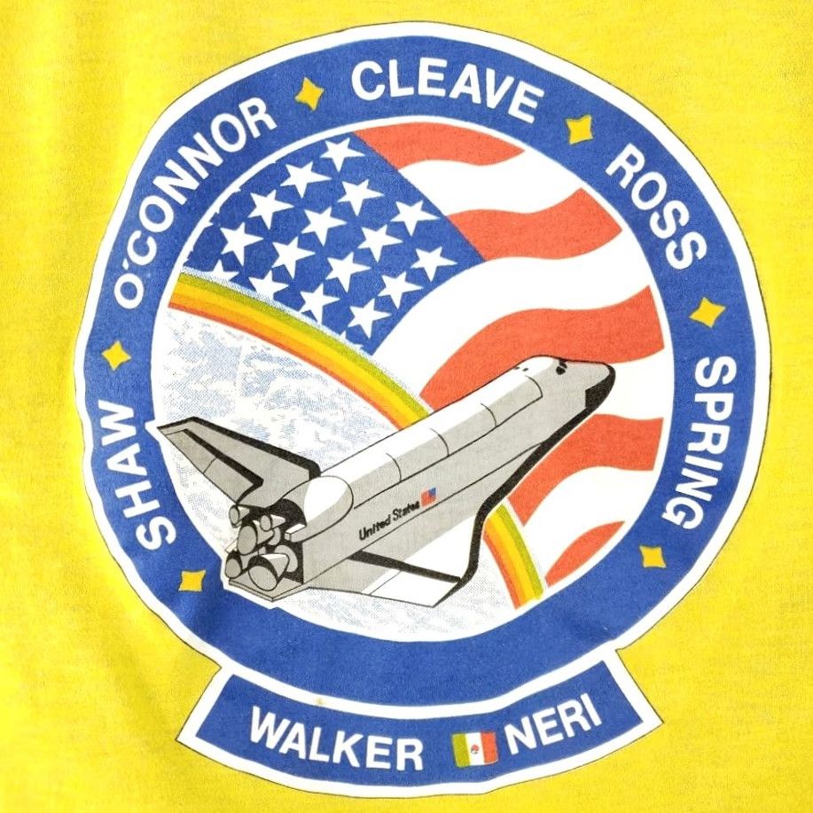 Vintage VINTAGE Space Shuttle Mission T Shirt Mens Size S 80s NASA USA STS-61-B Screen Stars Yellow Graphic Tee Space Kennedy Space Center Boys Girls Mens Size US S / EU 44-46 / 1 - 5 Thumbnail