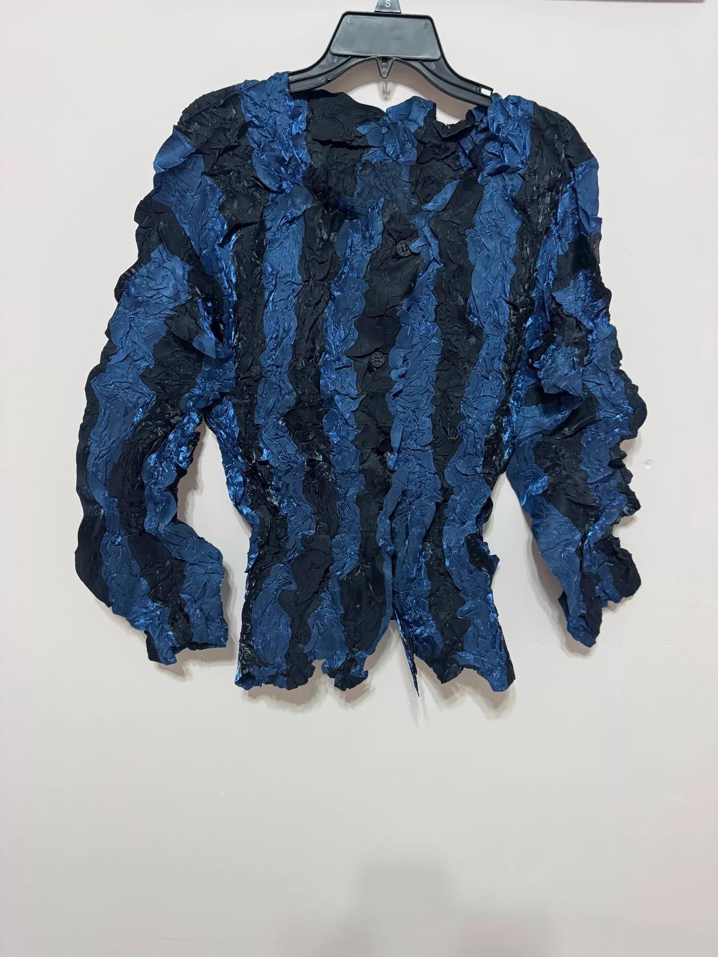 Issey Miyake Issey Miyake Vintage 1999FW Metallic B/B Pleated Jacket M Size M / US 6-8 / IT 42-44 - 2 Thumbnail