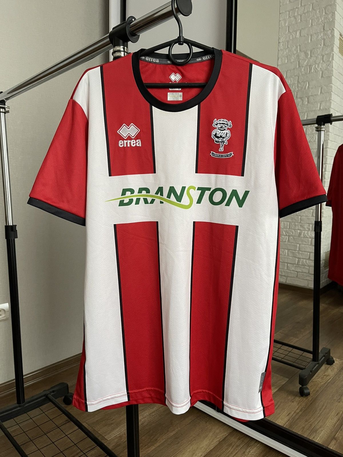 Errea 2022/2023 Lincoln City FC Errea Soccer Jersey T-Shirt Tee Size US L / EU 52-54 / 3 - 3 Thumbnail