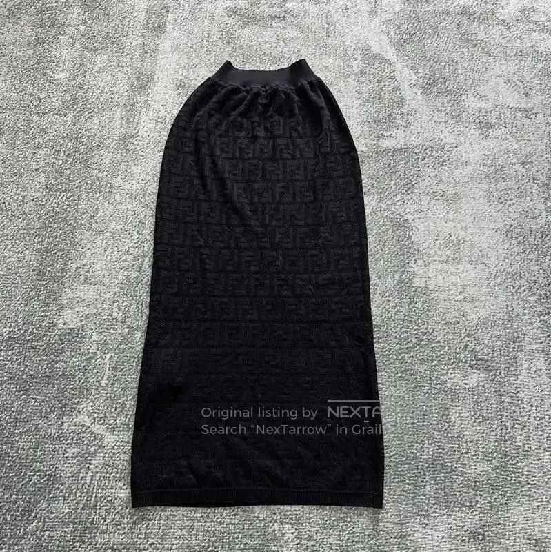 Fendi Fendi Black Cotton Letter Embroidered Midi Skirt . Size 23" - 4 Thumbnail