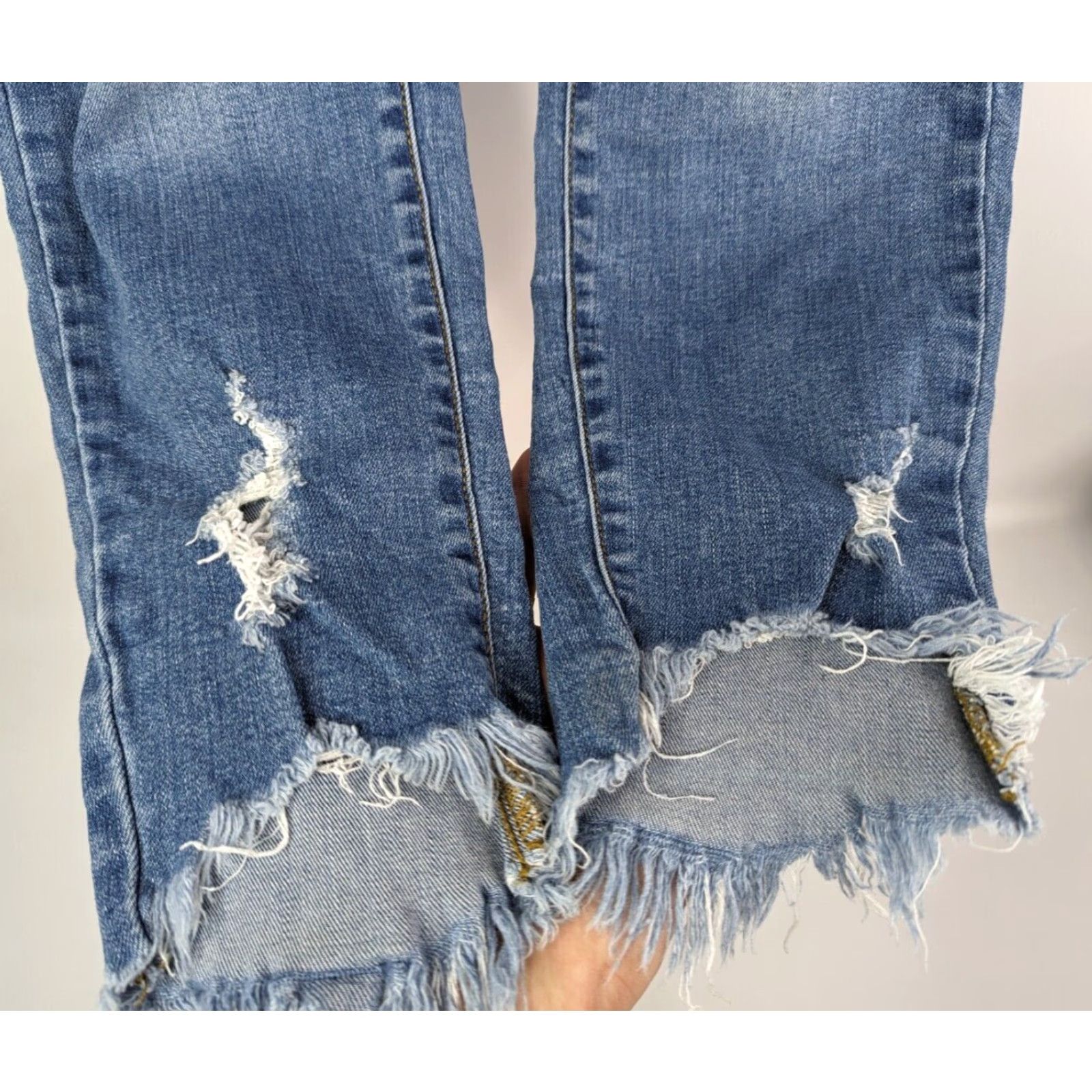 Vintage KanCan Jeans Womens 7/27 High Rise Ankle Skinny Denim KC8395M Blue 5-Pocket Stretch Distressed Modern Size 28" / US 6 / IT 42 - 4 Thumbnail