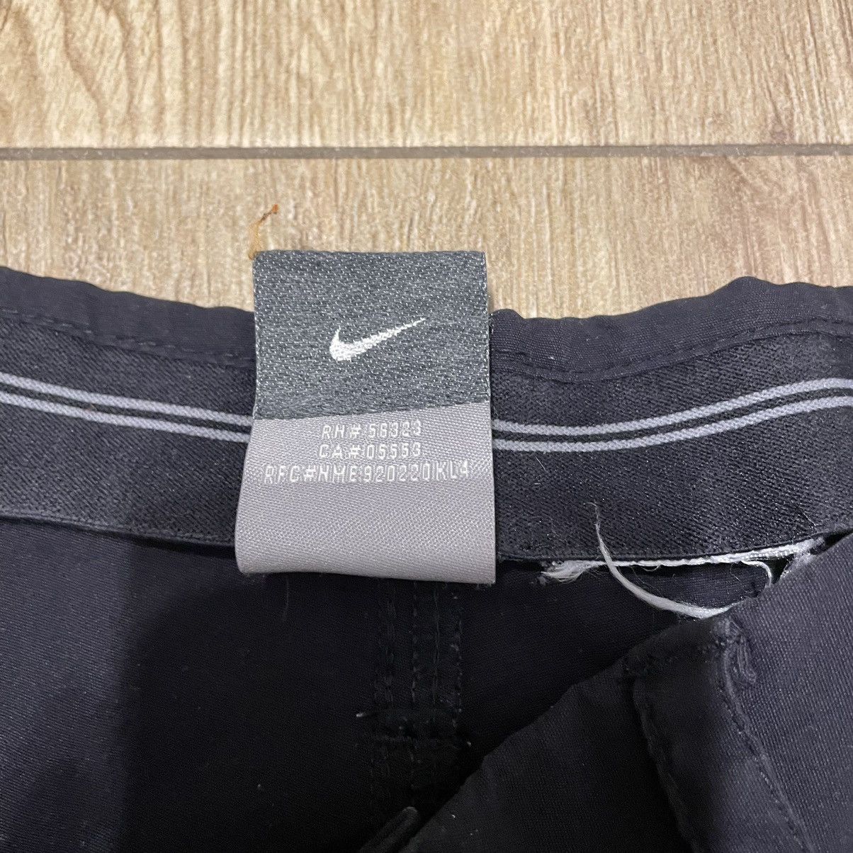 Other Vintage Small Logo Nike Acg Shorts Size US 27 - 3 Thumbnail