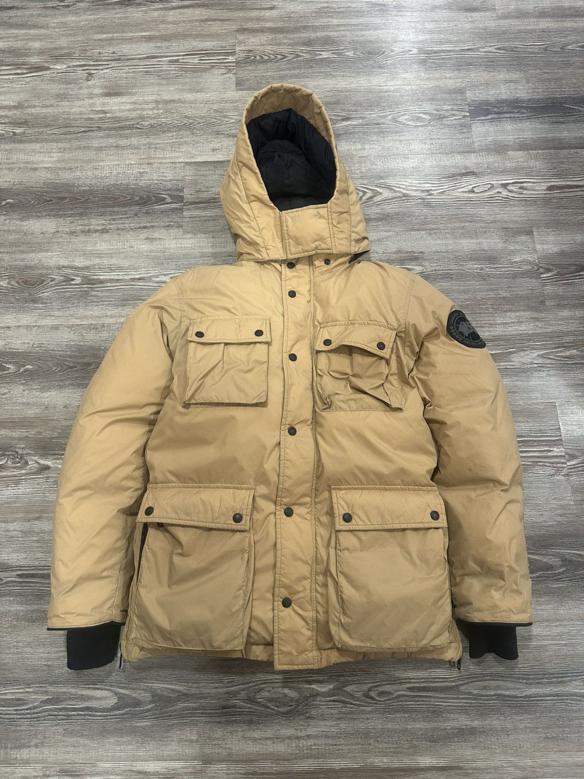 Canada Goose Canada goose mens manitoba parka size M Size US M / EU 48-50 / 2 - 1 Thumbnail