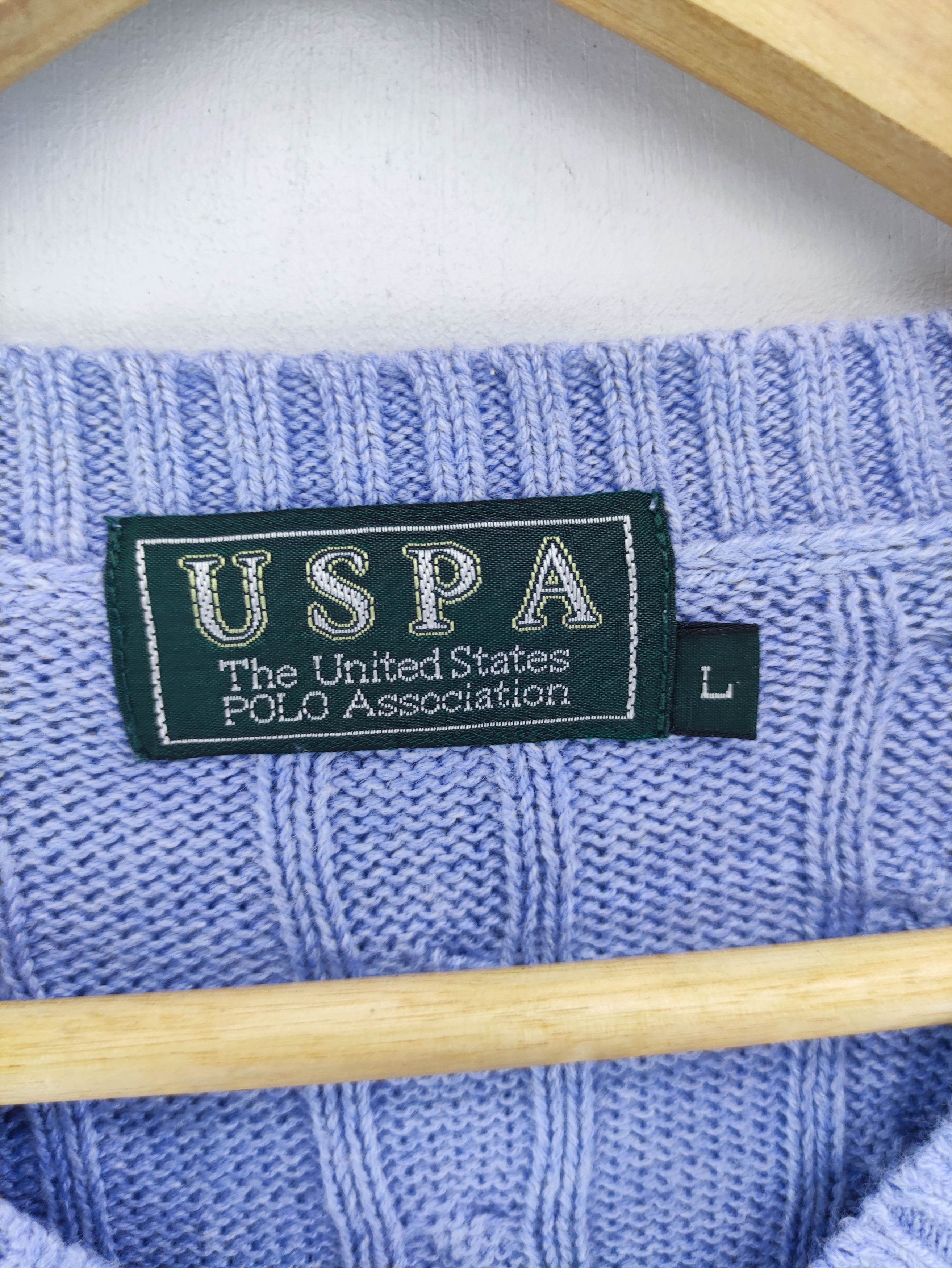 Aran Isles Knitwear Vintage Uspa Coloured Cable knit Vest Size US M / EU 48-50 / 2 - 4 Thumbnail