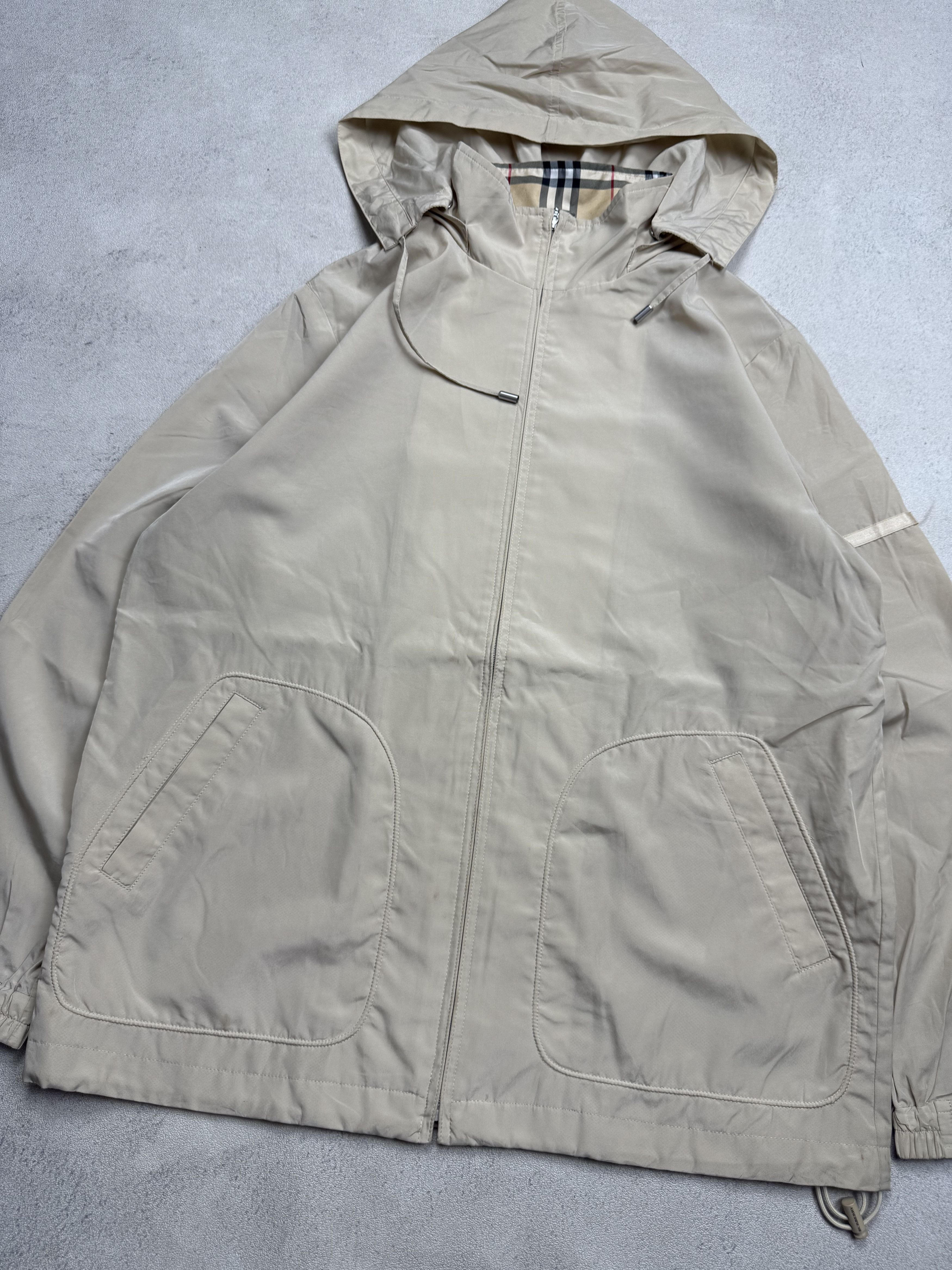 Burberry Vintage Burberry Golf Hooded Jacket Size M / US 6-8 / IT 42-44 - 4 Thumbnail