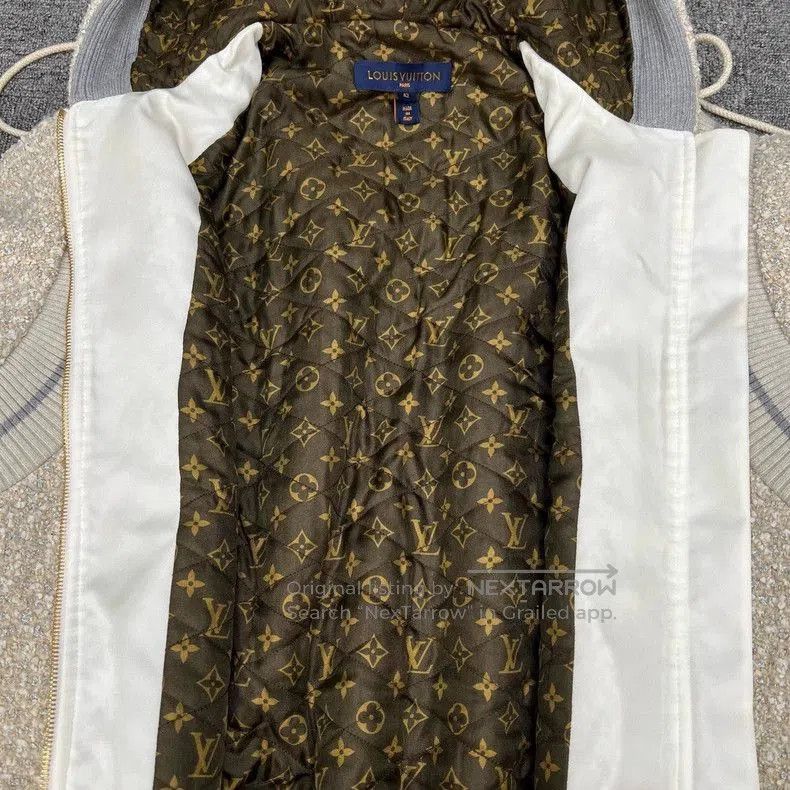 Louis Vuitton Louis Vuitton Tweed Hooded Jacket. Size US M / EU 48-50 / 2 - 8 Thumbnail