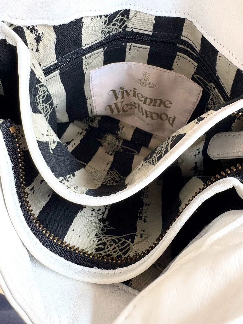 Vivienne Westwood Vivienne Westwood size os White balaclava leather Saturn ba Size ONE SIZE - 7 Thumbnail