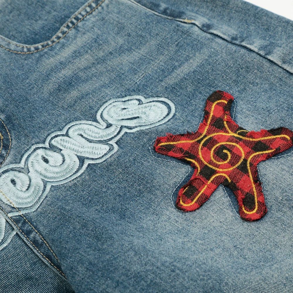 Jean Men's embroidered lettering distressed scimitar jeans Size US 32 / EU 48 - 4 Thumbnail