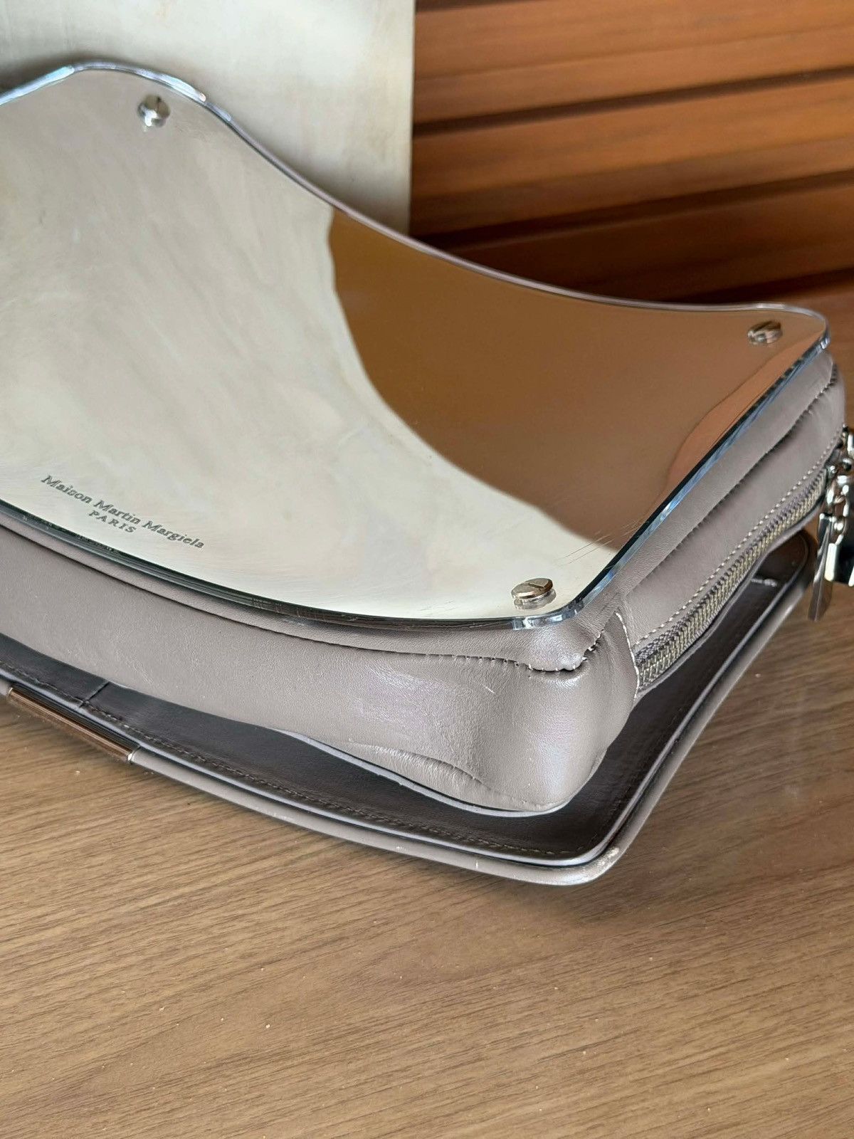 Maison Margiela Maison Margiela 2013 Collection Gray Mirrored Clutch Bag Size ONE SIZE - 7 Thumbnail