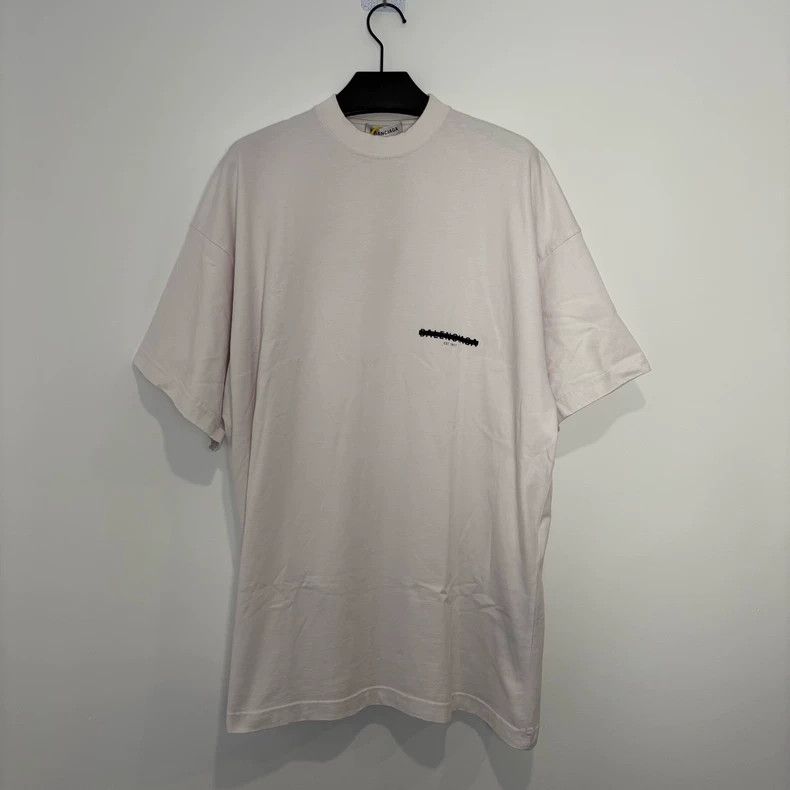 Balenciaga Balenciaga White cover tape strikethrough short sleeve Size US S / EU 44-46 / 1 - 1 Thumbnail