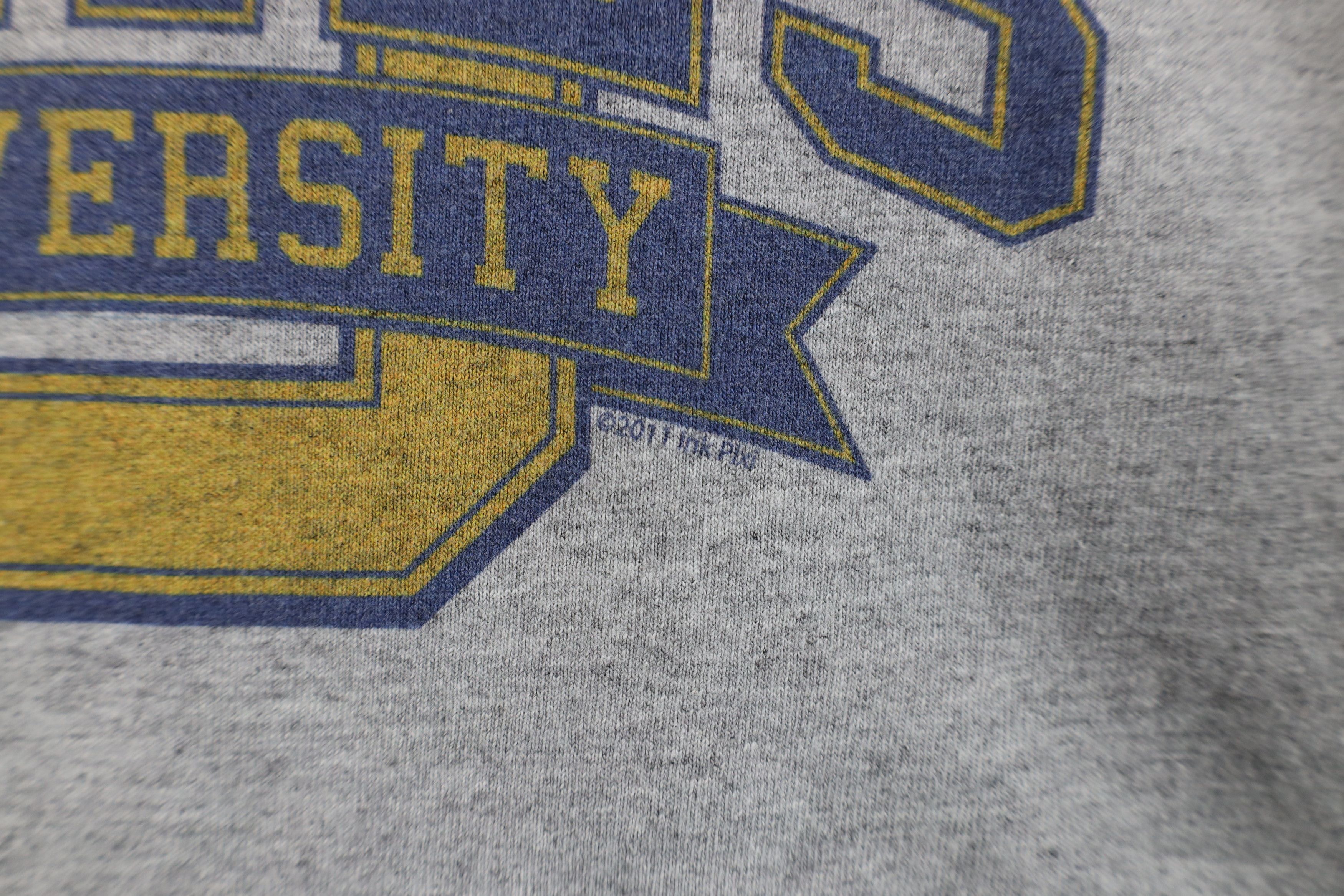 Vintage Vintage Fries University Short Sleeve T-Shirt Heather Gray Size US L / EU 52-54 / 3 - 5 Thumbnail