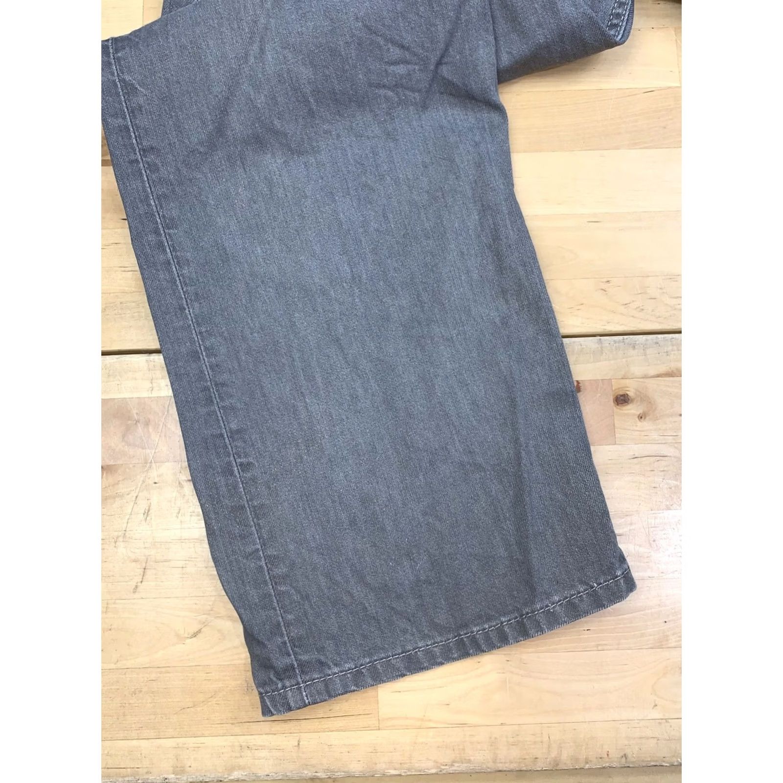 Levi's Levi's 569 Jeans Men 36x30 Gray Distressed 5-Pocket Relaxed Straight Denim Cotton Casual Work Vintage No Size US 36 / EU 52 - 7 Thumbnail