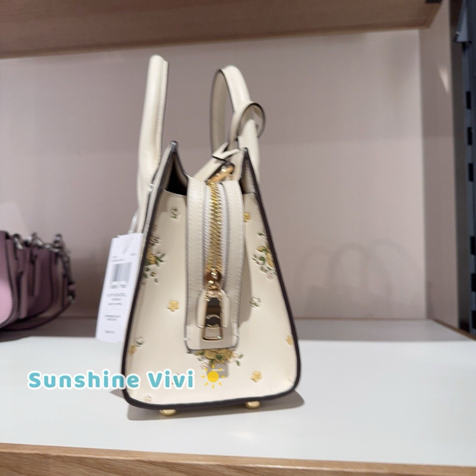 Coach NWT COACH Andrea Carryall Bag Floral Print CAL46 Gold/Chalk Size ONE SIZE - 5 Thumbnail
