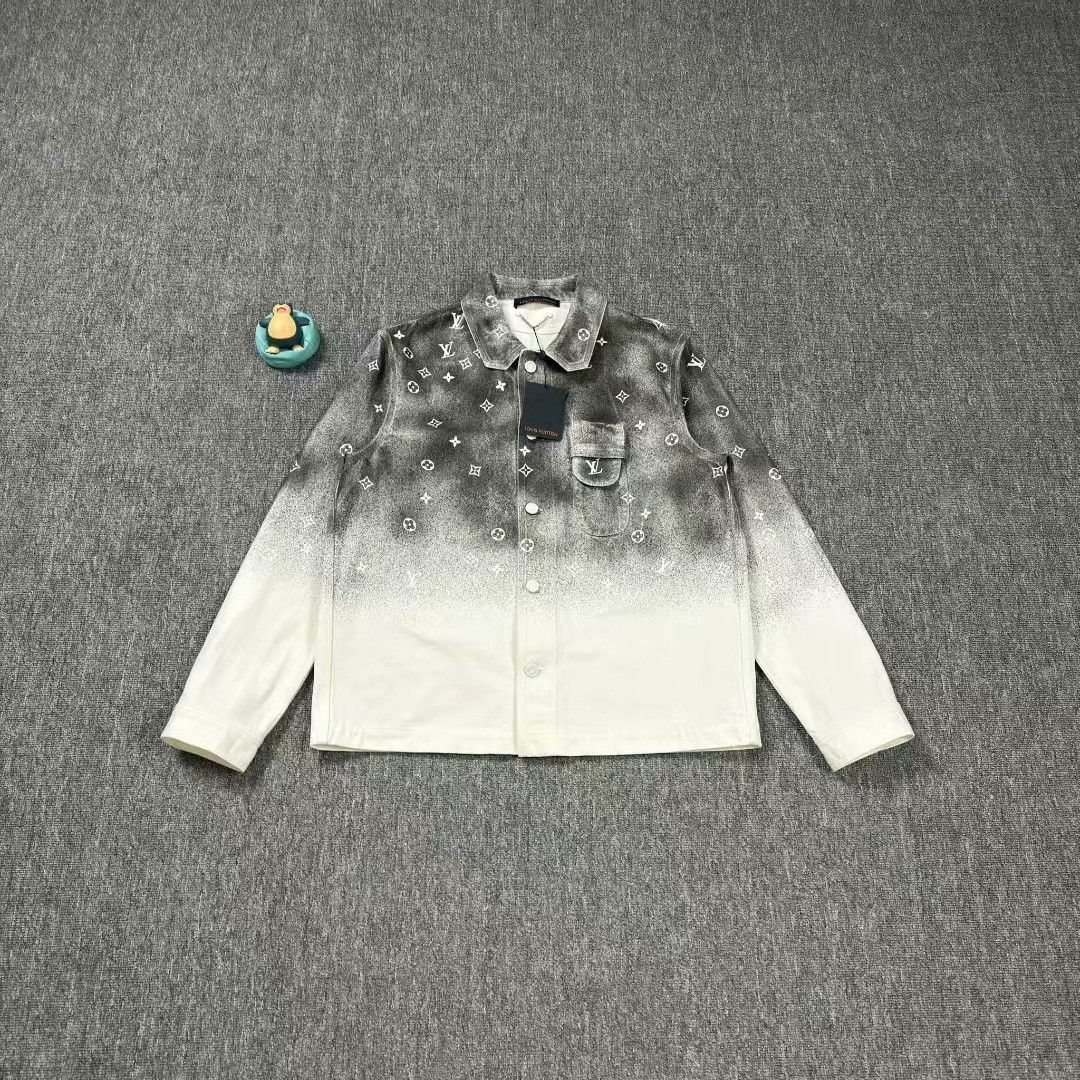 Louis Vuitton lv gray white gradient denim shirt Size US L / EU 52-54 / 3 - 1 Thumbnail