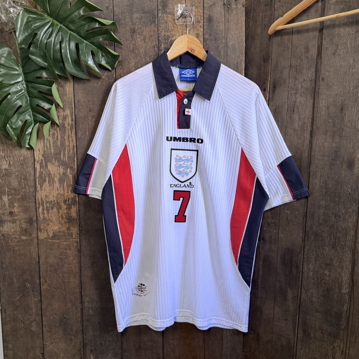 Umbro Vintage England 1998 Home Jersey (beckham) Size US XL / EU 56 / 4 - 1 Thumbnail
