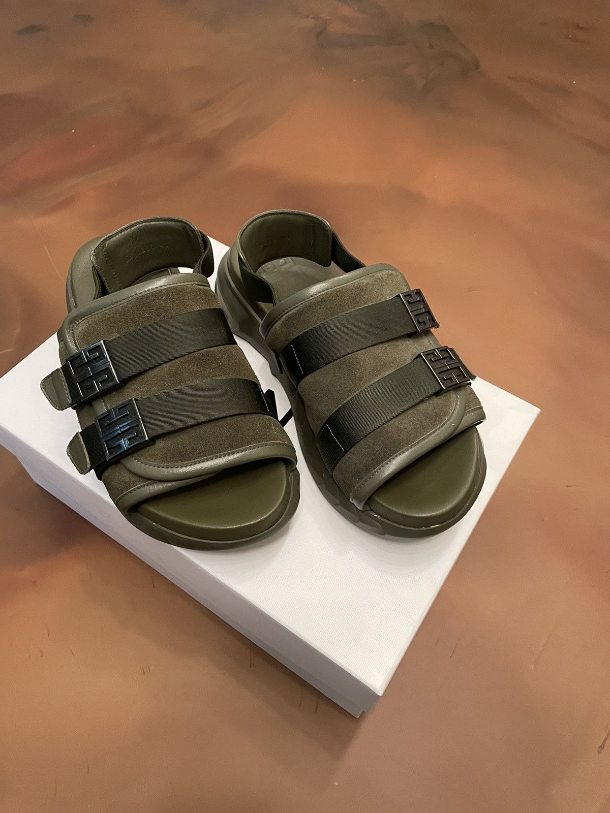 Givenchy Givenchy Marshmallow Sandals Size US 9 / EU 42 - 1 Thumbnail