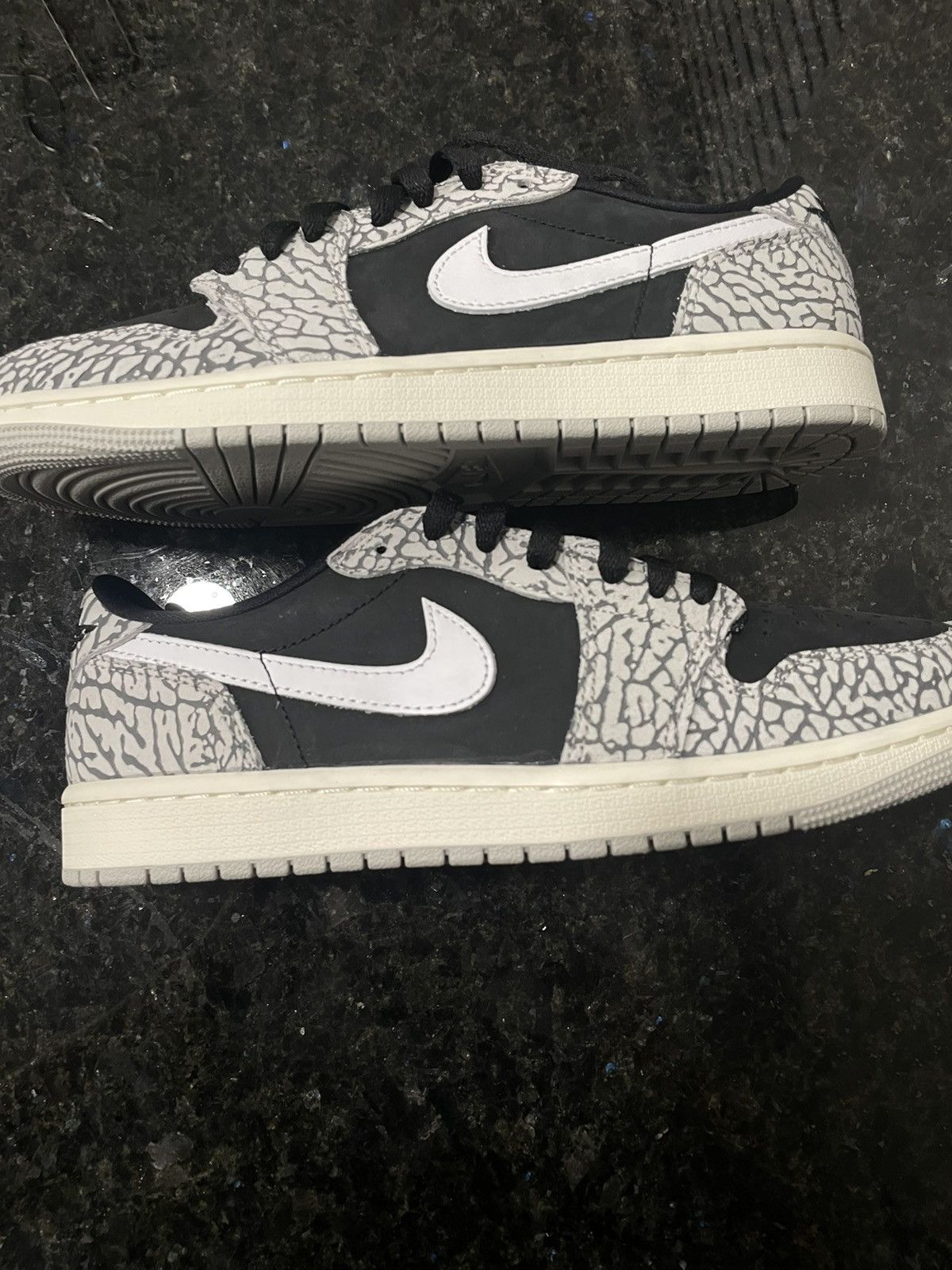 Jordan Brand Air Jordan 1 Retro Low OG Black Cement Size US 8 / EU 41 - 1 Thumbnail