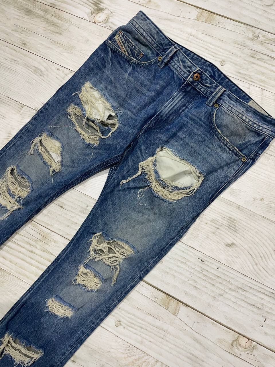 Diesel Diesel Thavar Slim Skinny Denim Jeans Distrissed Y2K Size US 34 / EU 50 - 2 Thumbnail
