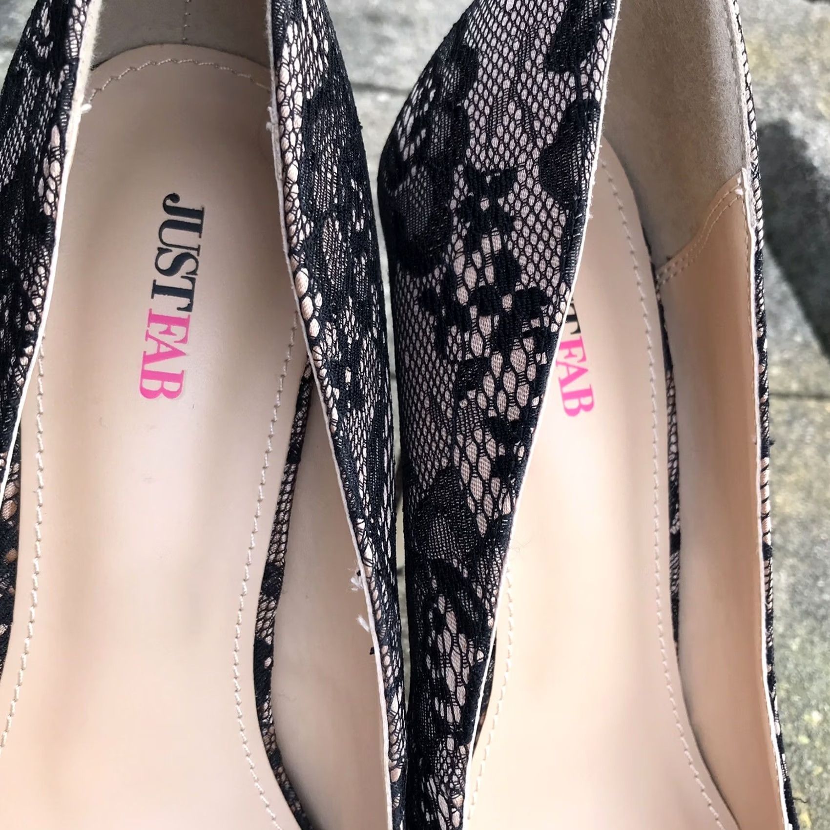 Vintage JustFab Giuseppah Floral Lace High Heel Platform Stiletto Pumps 10 Women Black/Beige Size US 10 / IT 40 - 5 Thumbnail