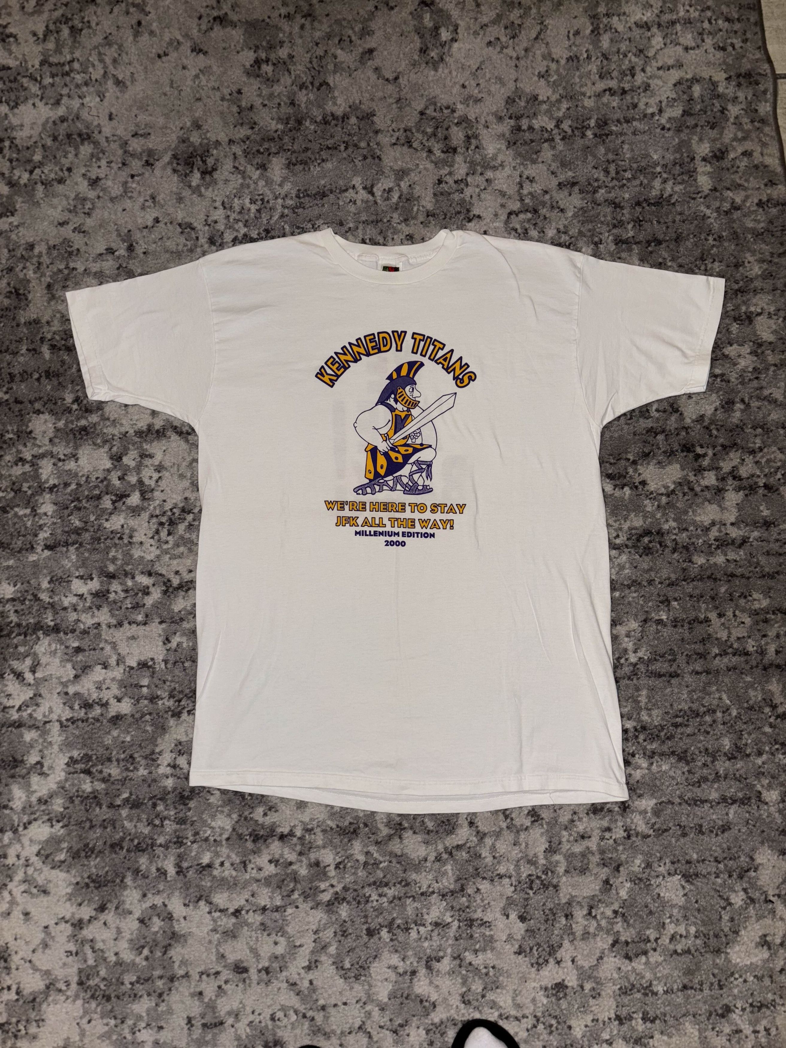 Vintage Vintage 90s / 00s Kennedy Titans "We Are Back!" Shirt Size US XXL / EU 58 / 5 - 3 Thumbnail