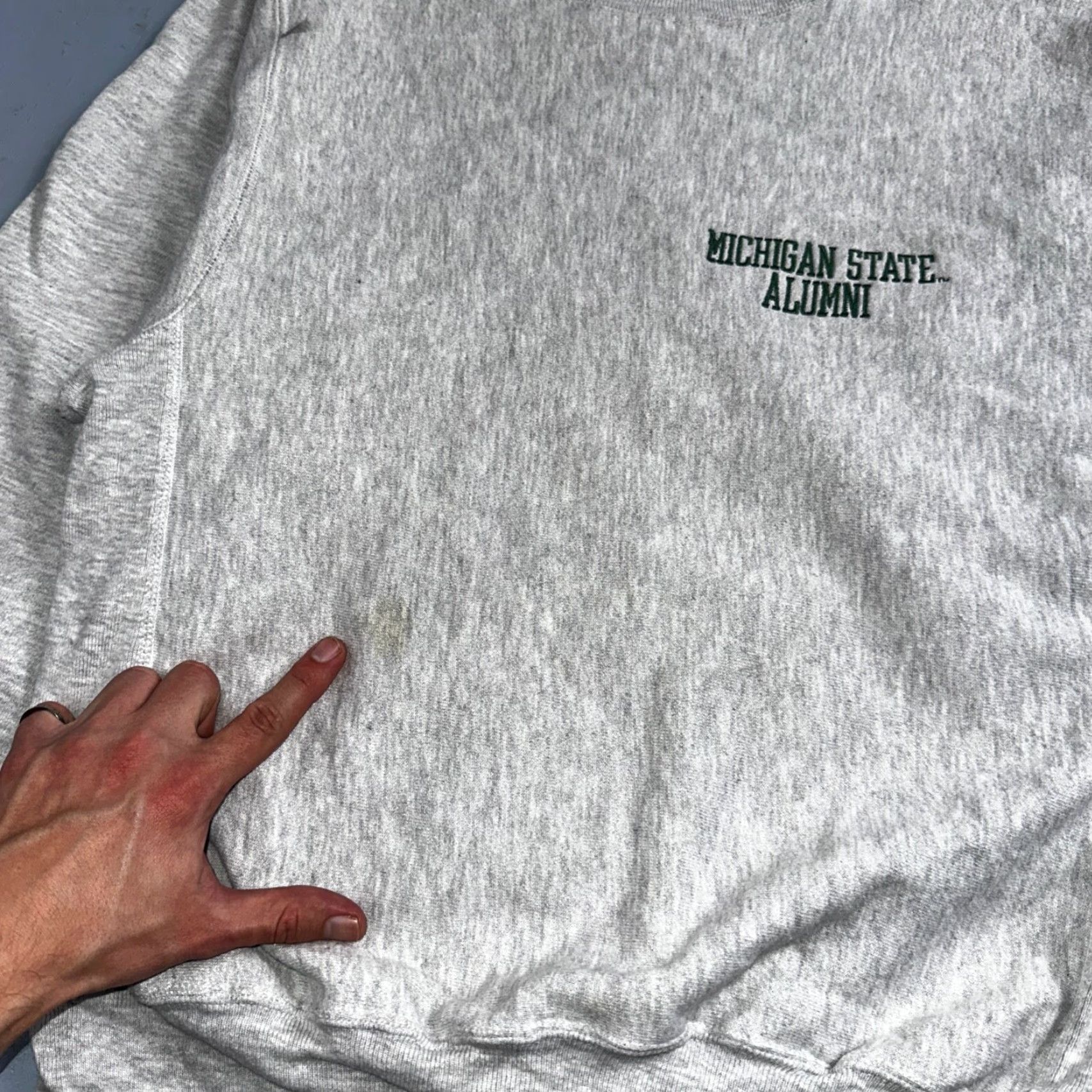 Champion VINTAGE Champion Michigan Alumni Sweatshirt Mens Medium Gray 90s Crewneck Pullover Size US M / EU 48-50 / 2 - 3 Thumbnail
