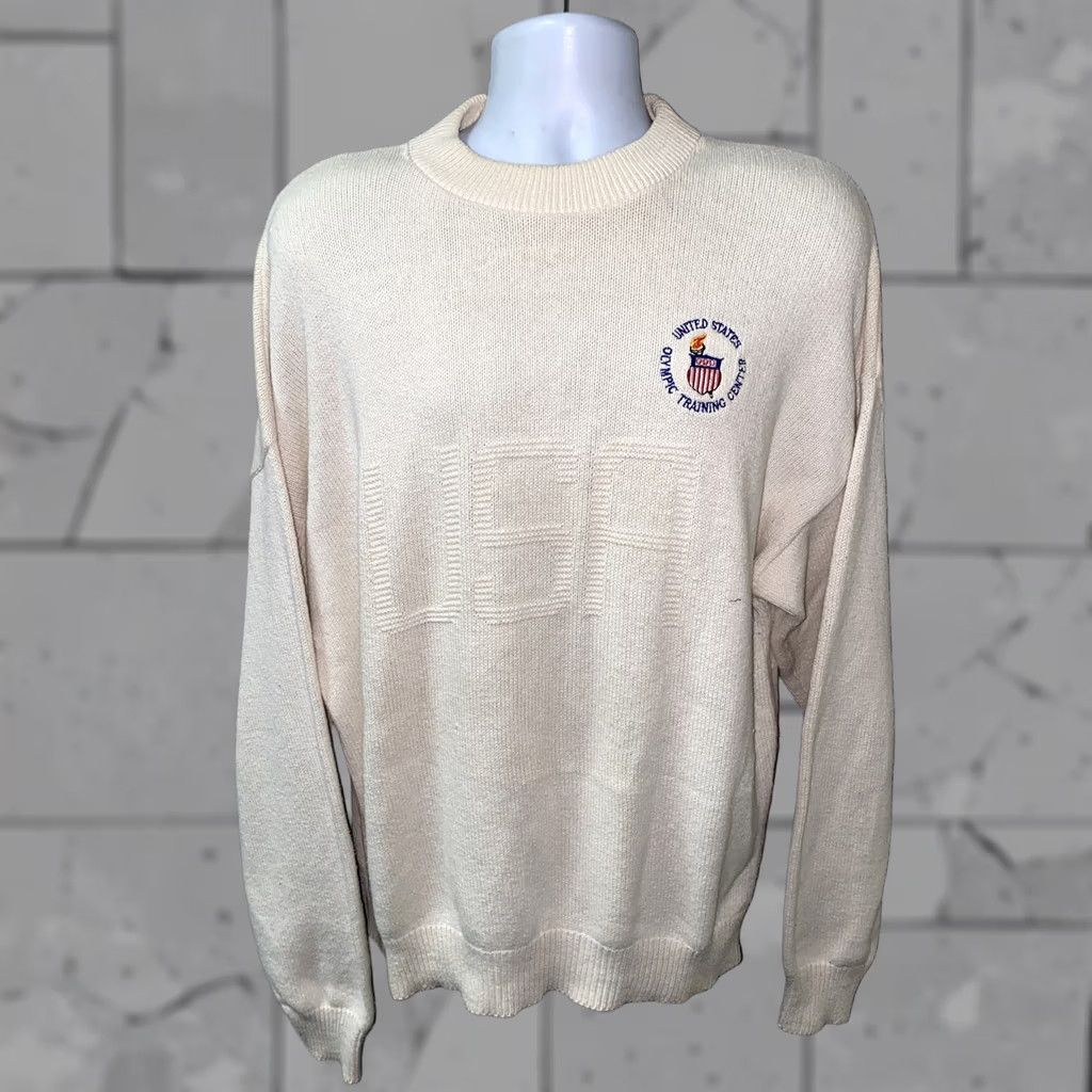 Nutmeg VTG Nutmeg Mens Beige Crewneck USA Made Sweater XL Size US XL / EU 56 / 4 - 1 Thumbnail