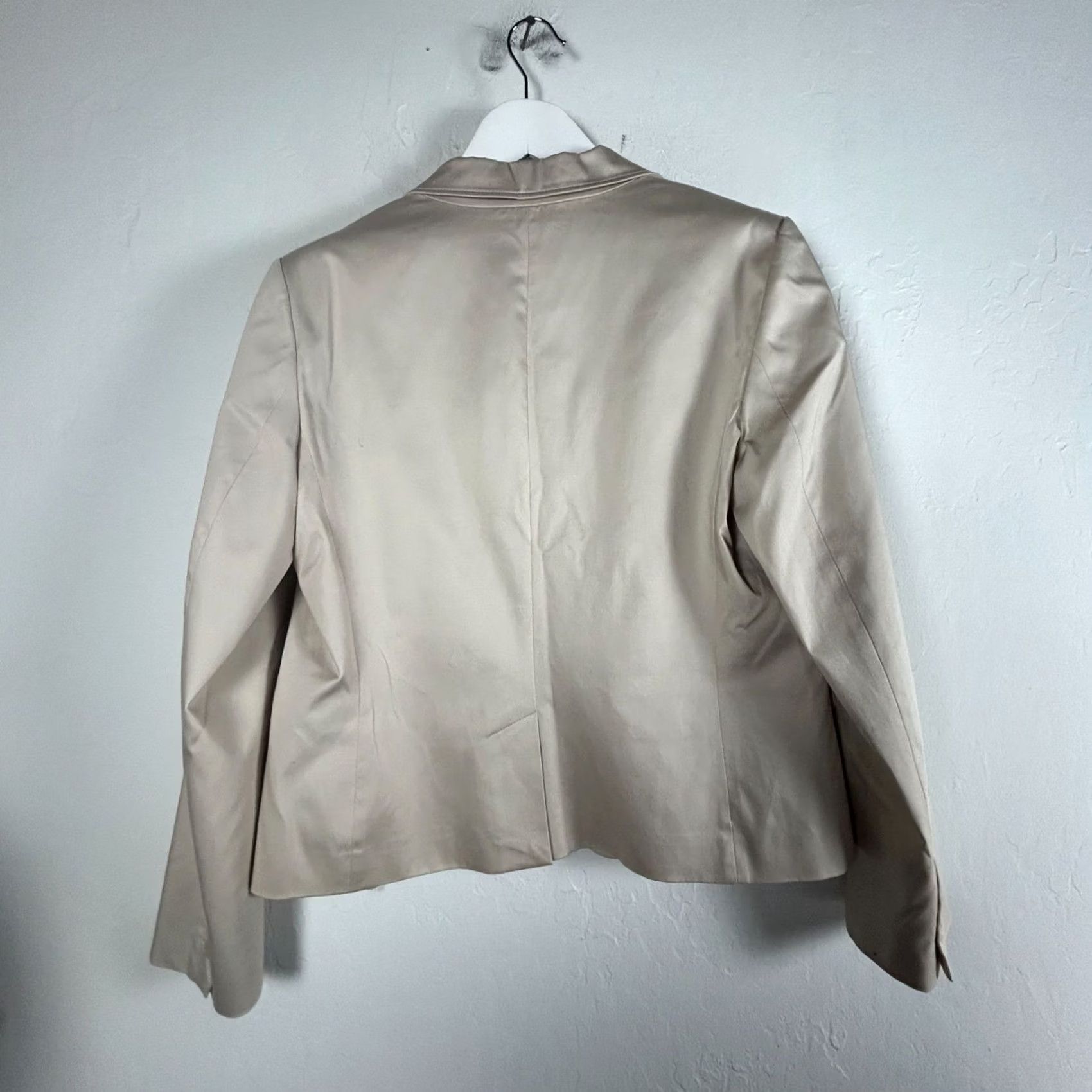 Talbots Talbots Womens Grace Fit Blazer Single-Breasted Size 16 Beige Lined Stretch Notch Regular A/B? Wait Size XXL / US 16-18 / IT 52-54 - 2 Thumbnail