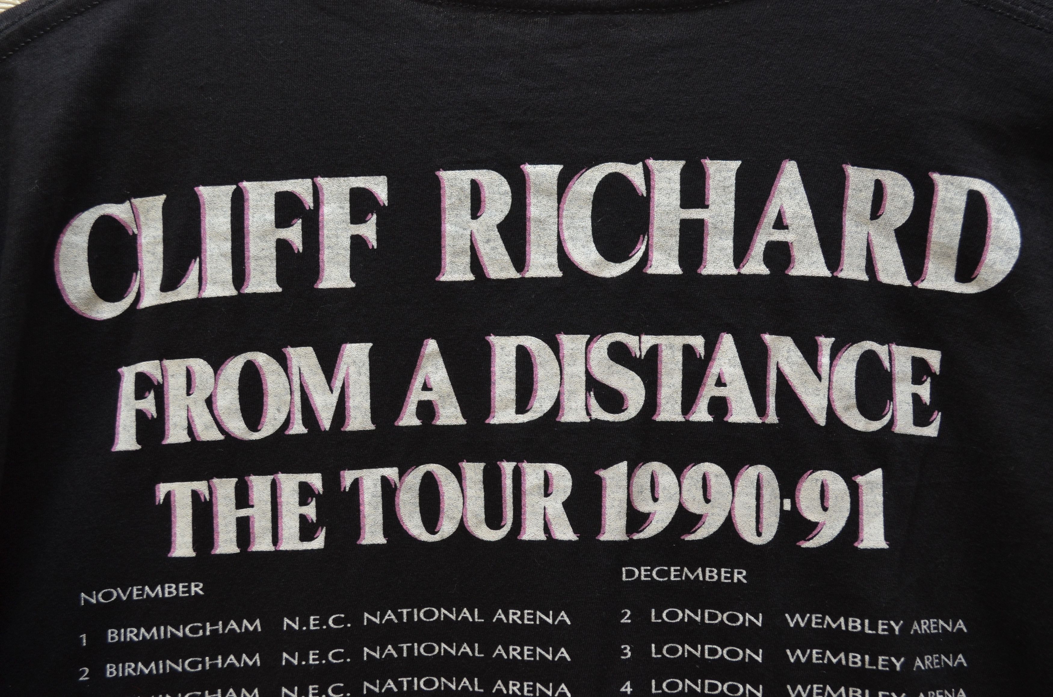 Band Tees × Vintage Vintage Cliff Richard From A Distance Tour 1990-91 T Shirt Size US M / EU 48-50 / 2 - 8 Thumbnail