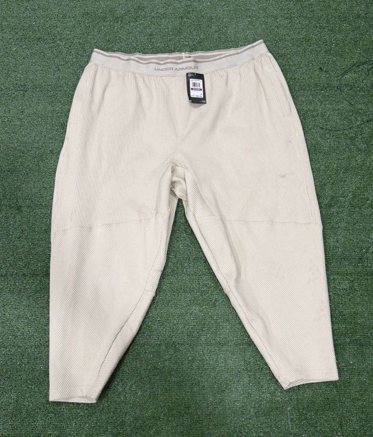 Under Armour Under Armour 1383099-273 Men's Sz 2XL Taupe Journey Rib Knit Size US 35 - 1 Thumbnail
