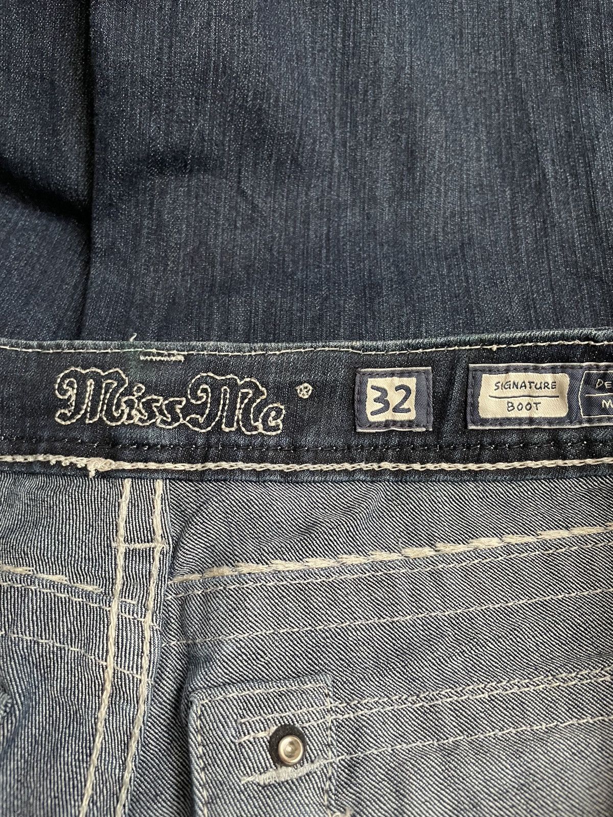 Vintage Vintage Brand Miss Me Flared Jeans 2000s Size US 34 / EU 50 - 9 Thumbnail