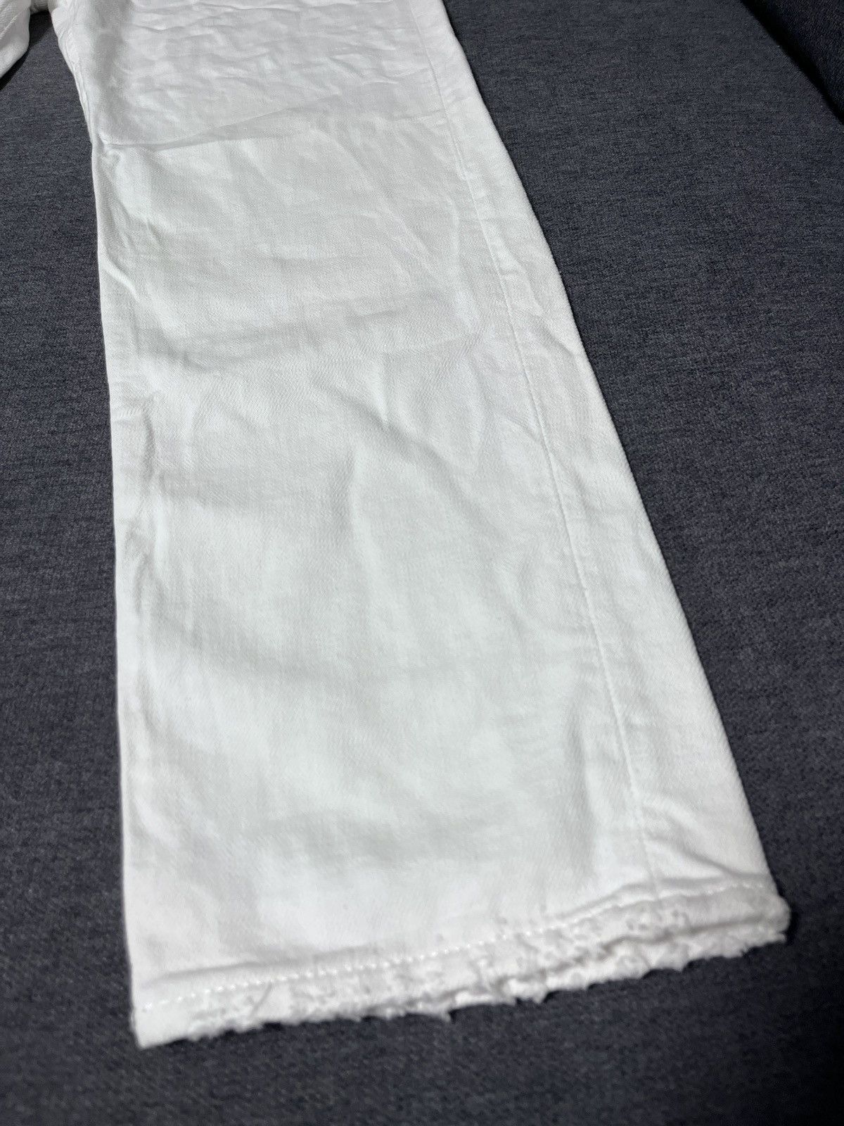 Golden Goose Golden Goose Distressed White Jeans Size US 31 - 4 Thumbnail