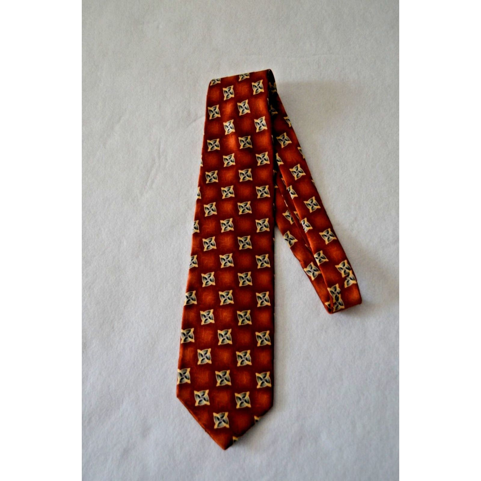 Jos. A. Bank JOS A BANK Copper Geometric Silk Necktie Size ONE SIZE - 5 Thumbnail