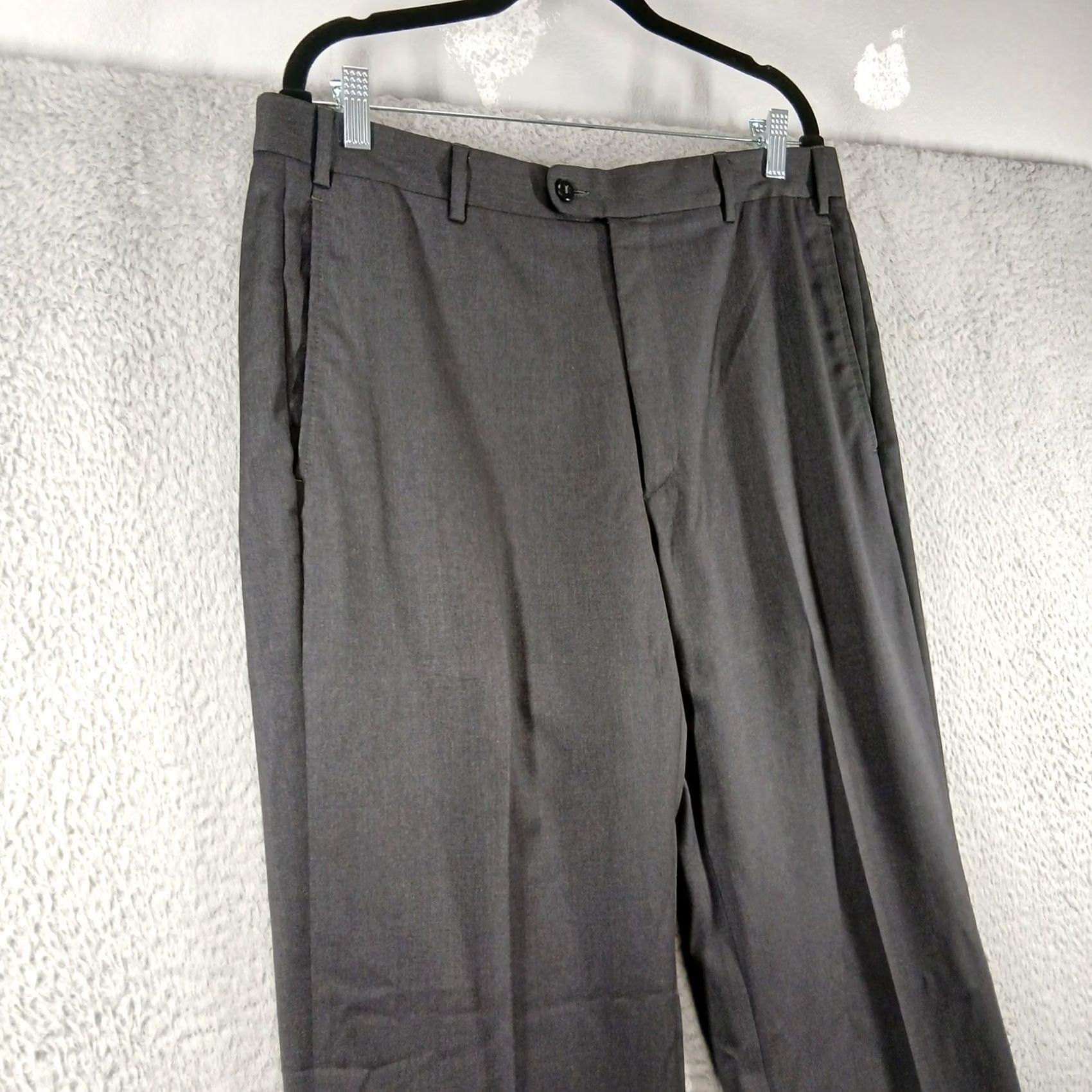 Zanella Zanella Pants Saks Fifth Avenue 100% Virgin Wool Made in Italy Size 36 Gray Solid Dress Pants Mens Wool Wedding 36 Regular Straight Todd Size US 36 / EU 52 - 7 Thumbnail