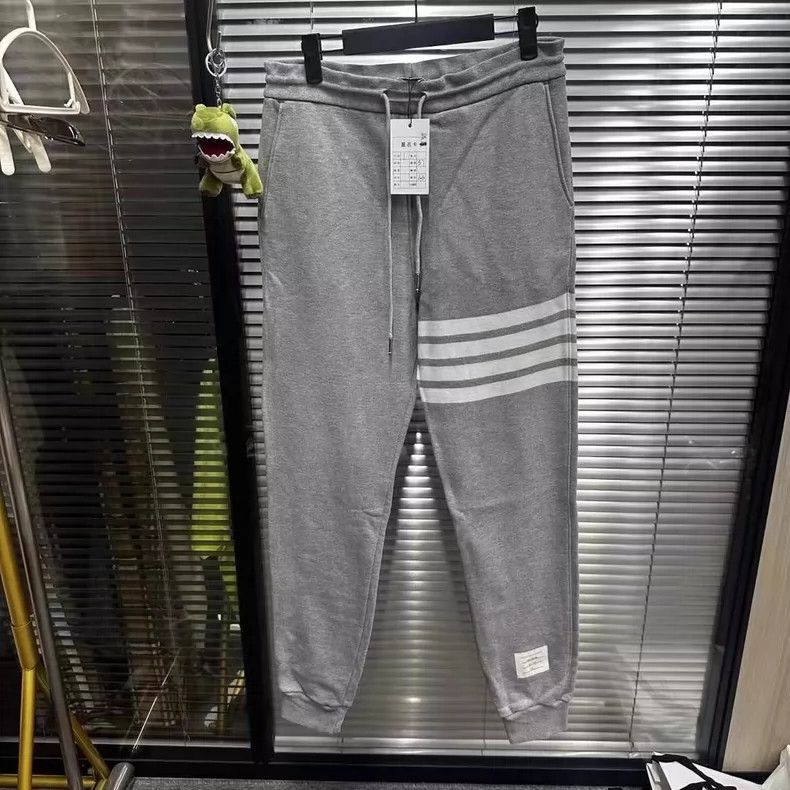 Thom Browne Thom browne Size 1 Gray sweatpants 2504-Nextarrow Size US 28 / EU 44 - 1 Thumbnail