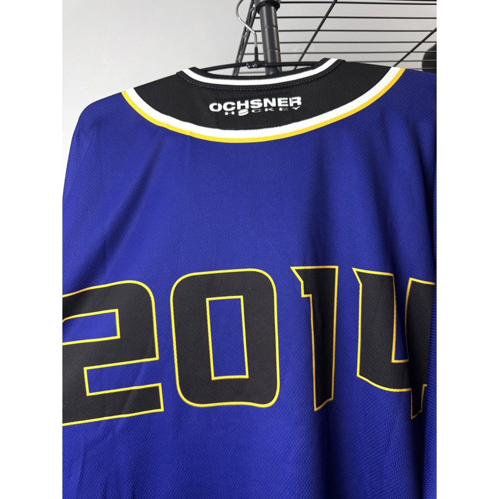Red Bull Rare! Vintage 2014 Red Bull Bauer Hockey Jersey Monster Size US L / EU 52-54 / 3 - 9 Thumbnail
