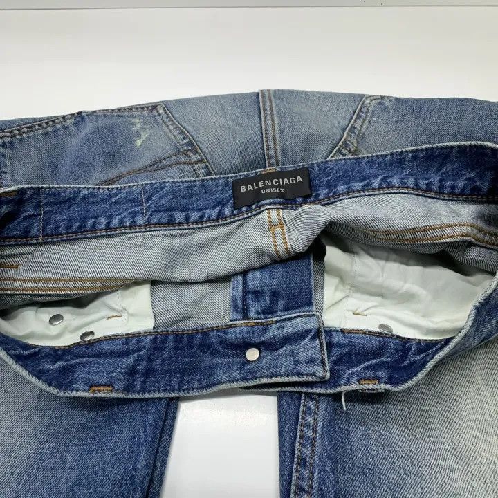 Balenciaga Balenciaga Distressed Blue Denim Pants 0079-2507 Size US 26 / EU 42 - 5 Thumbnail