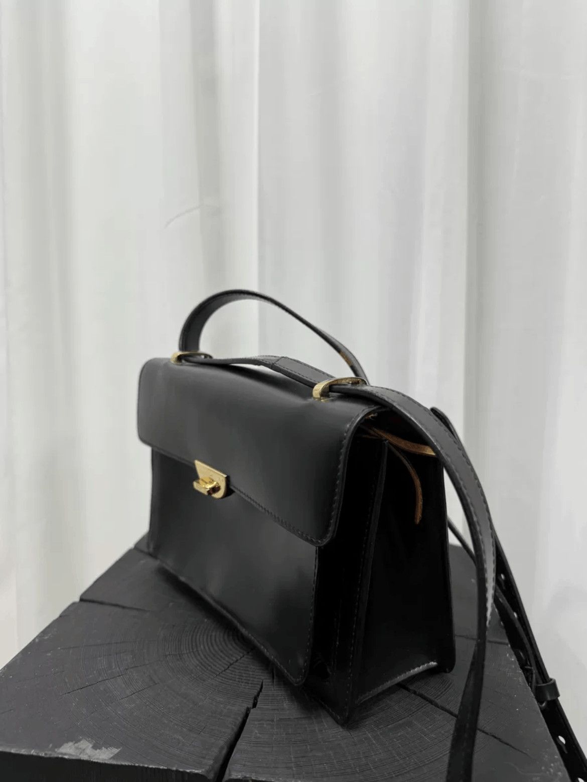 Dries Van Noten Dries Van Noten Golden Buckle Shoulder Bag Size ONE SIZE - 3 Thumbnail