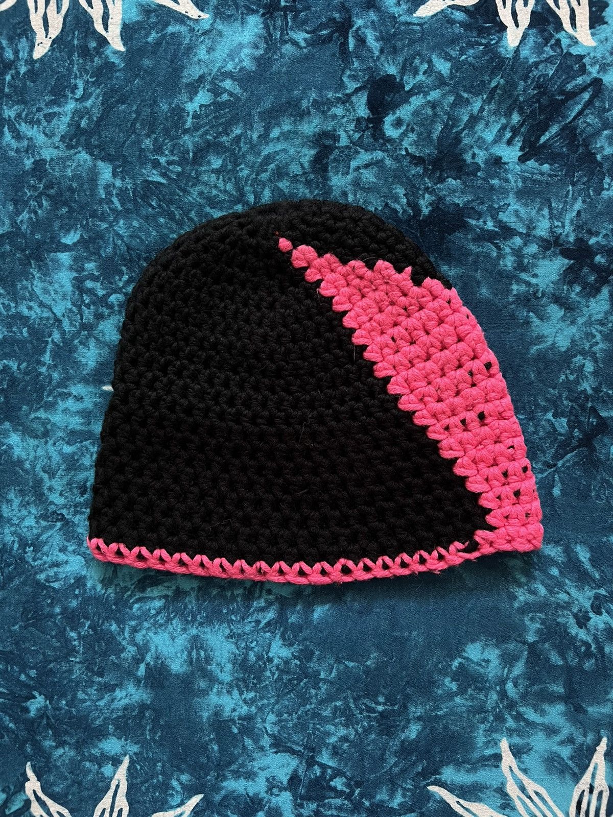 Vintage Vintage knitted Streetwear Anime Hat hand made Y2k pink Size ONE SIZE - 5 Thumbnail