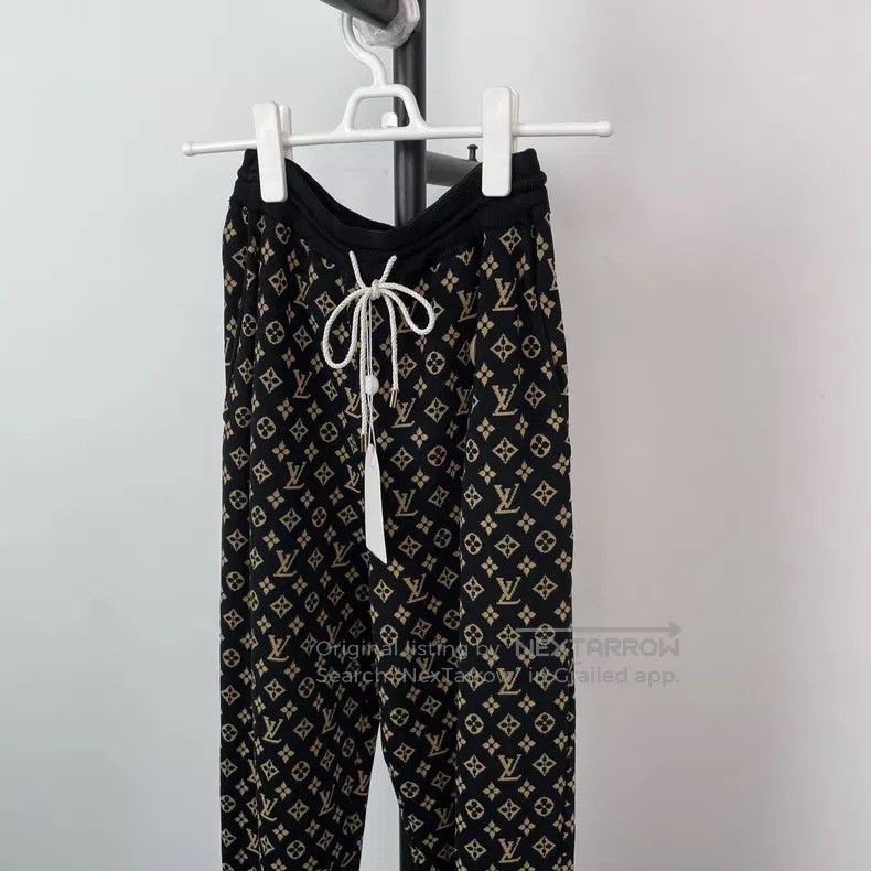Louis Vuitton Louis Vuitton size xs Knitted pants Size US 28 / EU 44 - 2 Thumbnail