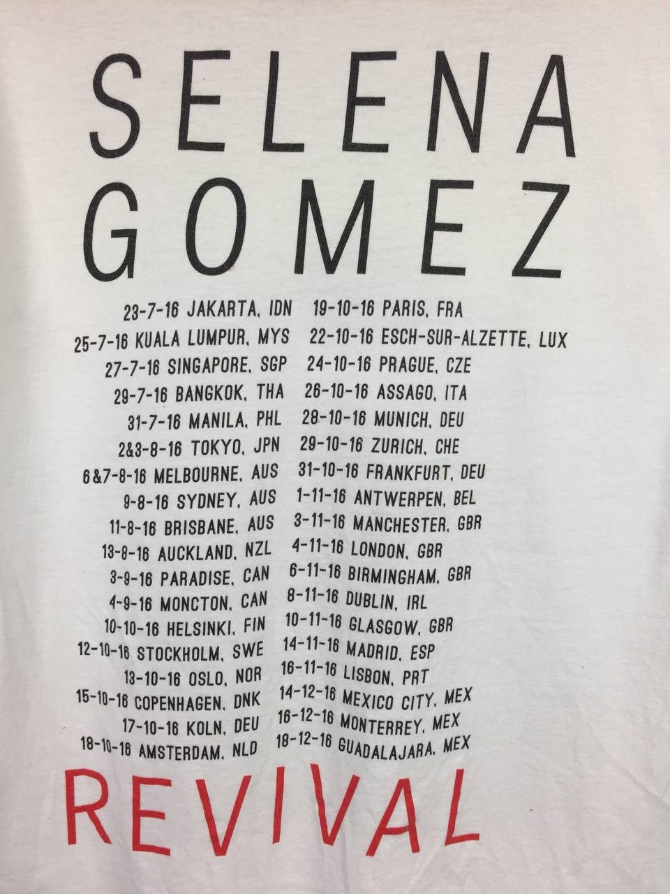 Band Tees Selena Gomez 2016 Revival Tour Concert Tee Size US M / EU 48-50 / 2 - 8 Thumbnail